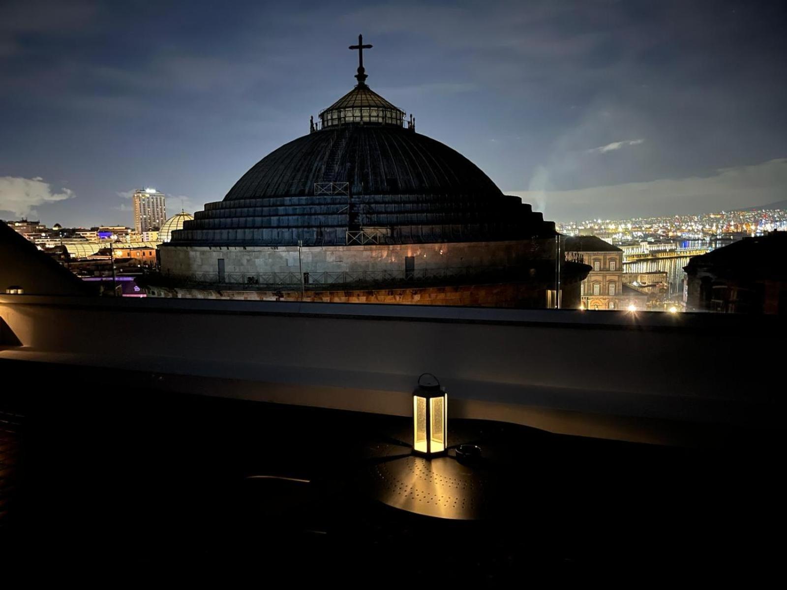 Lucullo'S Rooftop Neapol Zewnętrze zdjęcie